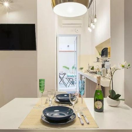 Piazza Martiri Flat Lägenhet Cagliari Exteriör bild