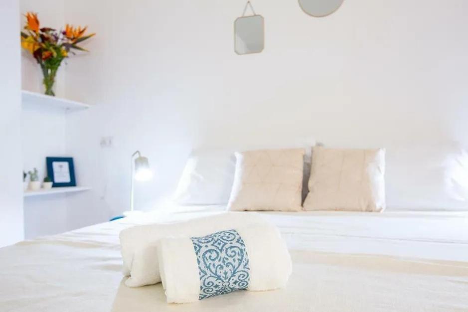 Piazza Martiri Flat Lägenhet Cagliari Exteriör bild
